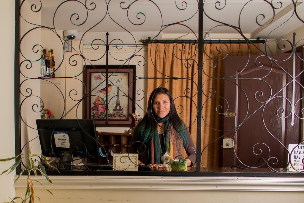 Hostal Capri Quito Dış mekan fotoğraf