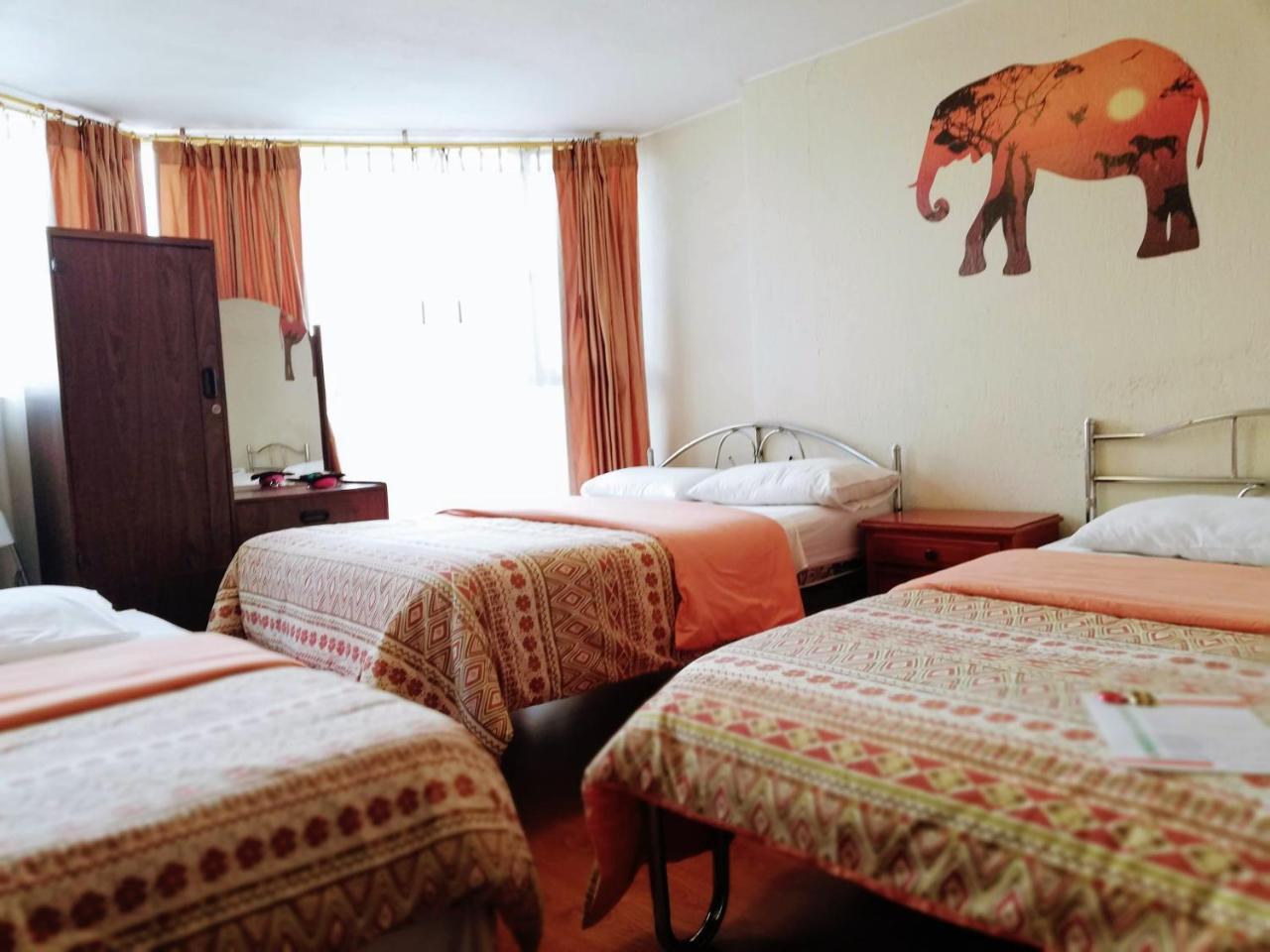 Hostal Capri Quito Dış mekan fotoğraf